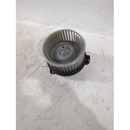 Recambio de motor calefaccion para toyota avensis sedán (_t25_) 2.0 d-4d (adt250_) referencia OEM IAM MF0160700610  