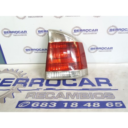 Recambio de piloto trasero derecho para opel vectra c berlina 2.0 dti referencia OEM IAM 13131002  