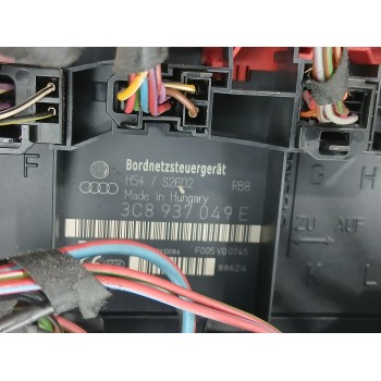 Recambio de caja reles / fusibles para volkswagen passat berlina (3c2) individual referencia OEM IAM 3C8937049E  