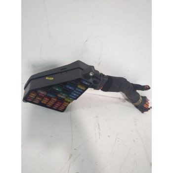 Recambio de caja reles / fusibles para volkswagen polo iv (9n_, 9a_) 1.9 sdi referencia OEM IAM 6Q0941828B  