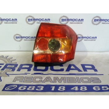 PILOTO TRASERO DERECHO 8155102300 