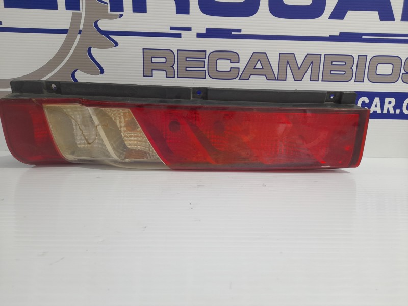 Recambio de piloto trasero derecho para iveco daily furgón 2.3 diesel cat referencia OEM IAM 5801523221  