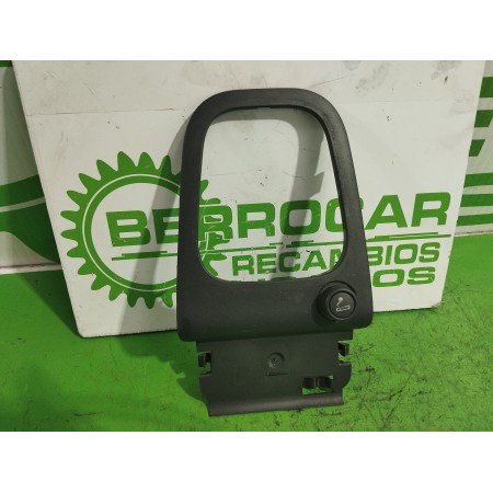 Recambio de moldura para volvo s40 berlina 1.6 cat referencia OEM IAM 30630190  