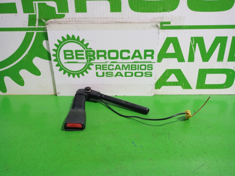 Recambio de pretensor airbag derecho para land rover freelander (ln) e targa referencia OEM IAM EVB104590LNF  