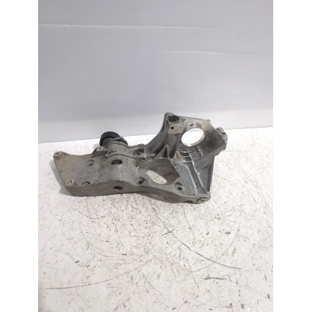 Recambio de soporte alternador para volkswagen polo iv (9n_, 9a_) 1.9 sdi referencia OEM IAM 038903143AC  