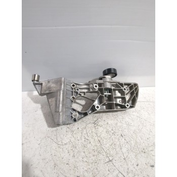 Recambio de soporte alternador para volkswagen polo iv (9n_, 9a_) 1.9 sdi referencia OEM IAM 038903143AC  