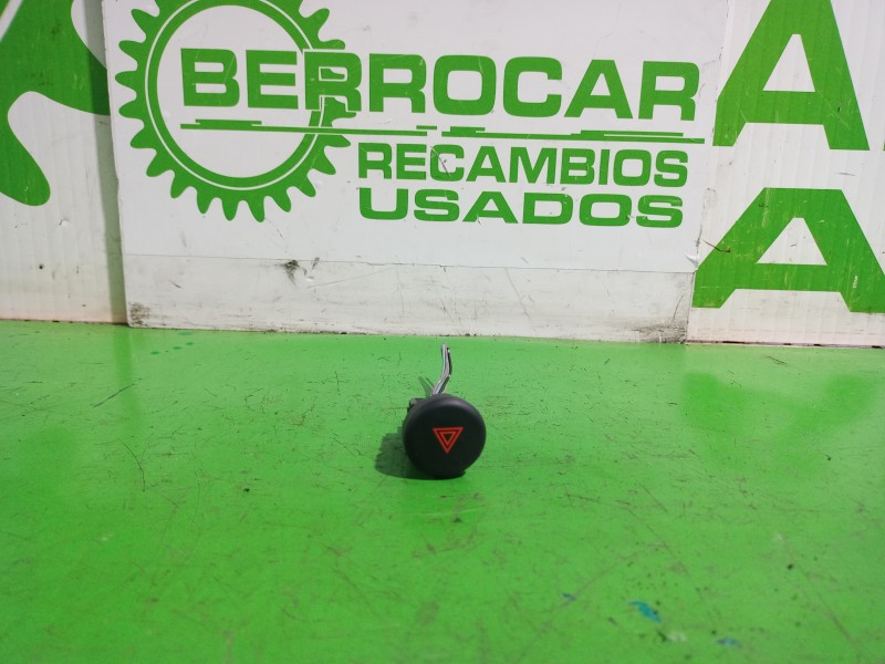 Recambio de warning para nissan juke (f15) acenta referencia OEM IAM 252901KA0A  