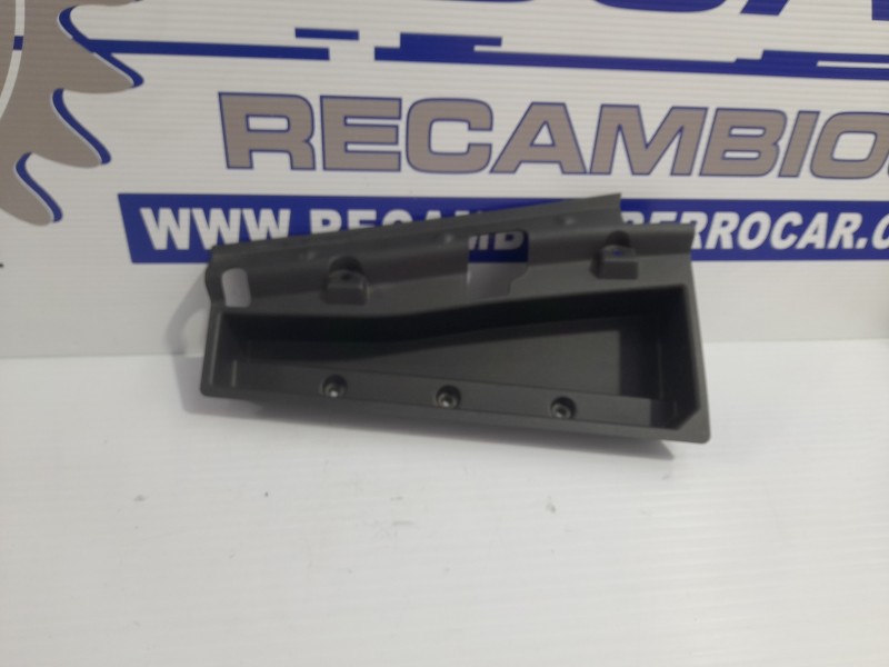 Recambio de guantera para iveco daily furgón 2.3 diesel cat referencia OEM IAM 5801597902  