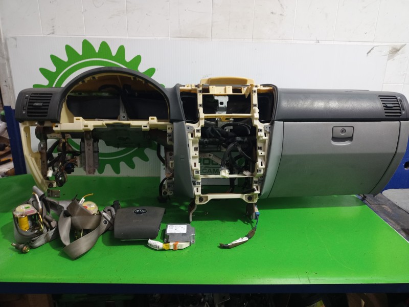 Recambio de kit airbag para kia sorento 2.5 crdi cat referencia OEM IAM 959103E100  