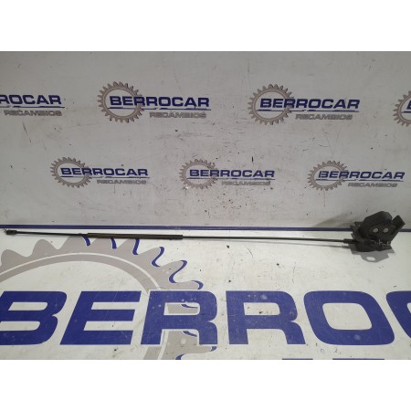 Recambio de anclaje puerta para renault kangoo 1.5 dci diesel fap referencia OEM IAM 8200497823  