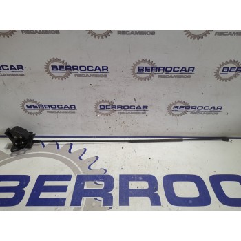 Recambio de anclaje puerta para renault kangoo 1.5 dci diesel fap referencia OEM IAM 8200497823  