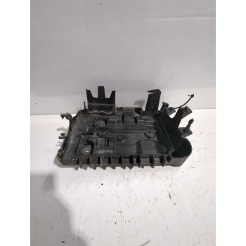 Recambio de soporte bateria para opel corsa d (s07) 1.3 cdti (l08, l68) referencia OEM IAM 13296473  