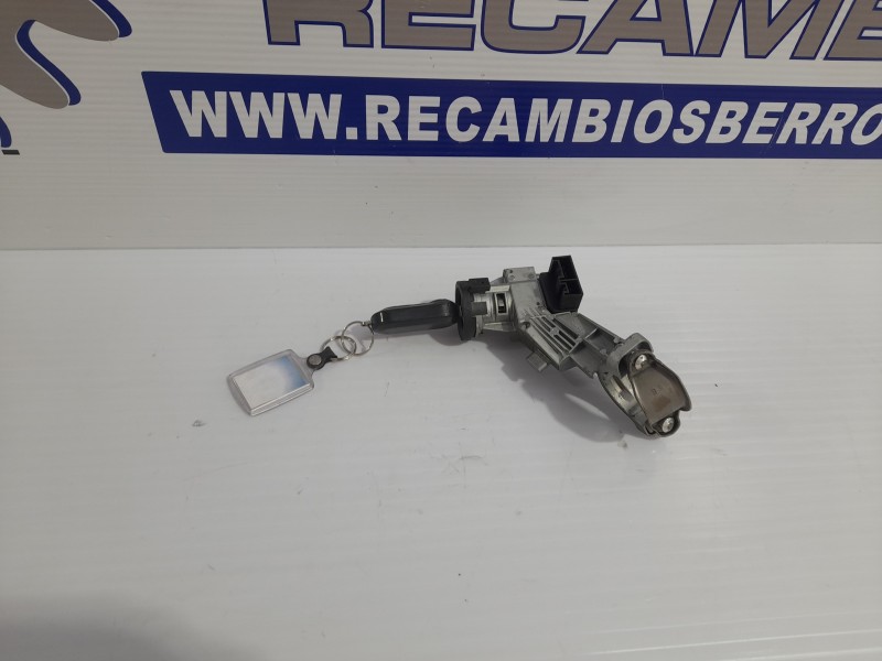 Recambio de conmutador de arranque para iveco daily furgón 2.3 diesel cat referencia OEM IAM 5801364057  