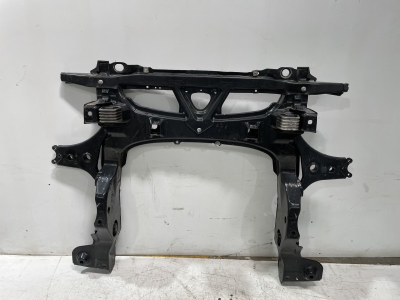 Recambio de puente delantero para mercedes-benz clase a (w169) a 200 cdi (169.008) referencia OEM IAM A2043521114  