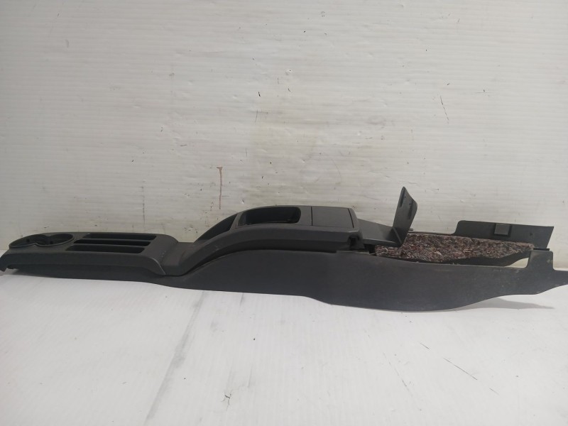 Recambio de consola central para volkswagen polo iv (9n_, 9a_) 1.9 sdi referencia OEM IAM 6Q1864343E  