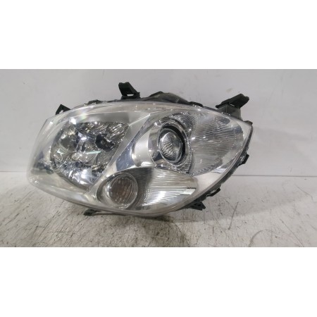 Recambio de faro derecho para toyota auris (_e15_) 1.6 (zre151_) referencia OEM IAM 8113002470  