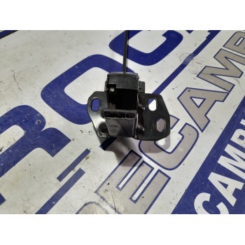 Recambio de anclaje puerta para renault kangoo 1.5 dci diesel fap referencia OEM IAM 8200497822  