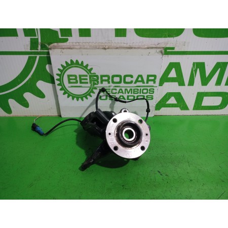 Recambio de mangueta delantera derecha para peugeot 2008 (--.2013) allure referencia OEM IAM 1607557580  