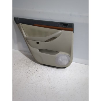 GUARNECIDO PUERTA TRASERA IZQUIERDA 6764005a50E1 