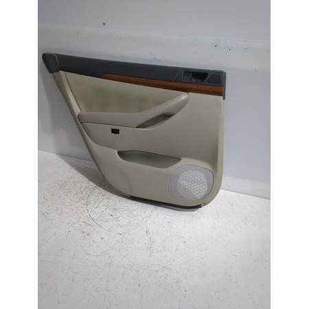 Recambio de guarnecido puerta trasera izquierda para toyota avensis sedán (_t25_) 2.0 d-4d (adt250_) referencia OEM IAM 6764005a