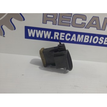 Recambio de rejilla aireadora para iveco daily furgón 2.3 diesel cat referencia OEM IAM A504227012  