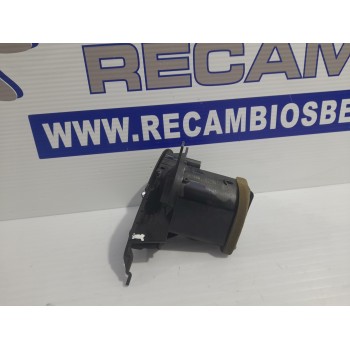 Recambio de rejilla aireadora para iveco daily furgón 2.3 diesel cat referencia OEM IAM A504227012  