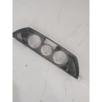 Recambio de moldura para volkswagen polo iv (9n_, 9a_) 1.9 sdi referencia OEM IAM 6Q0820075  