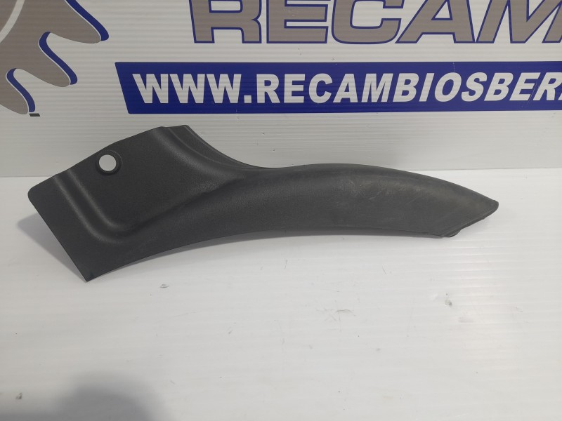 Recambio de paso rueda delantero para iveco daily furgón 2.3 diesel cat referencia OEM IAM 5801548108  