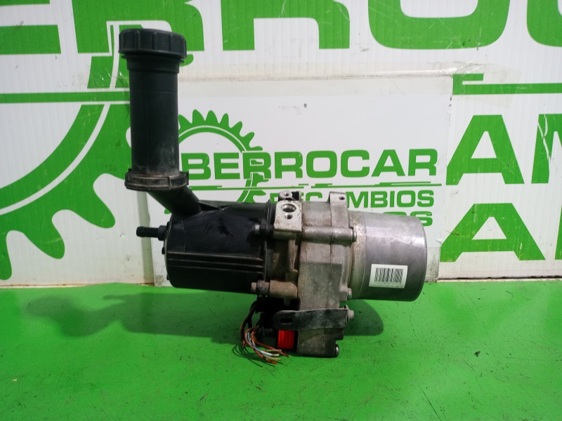 Recambio de bomba direccion para citroën c4 berlina 1.6 16v hdi referencia OEM IAM 21601861  