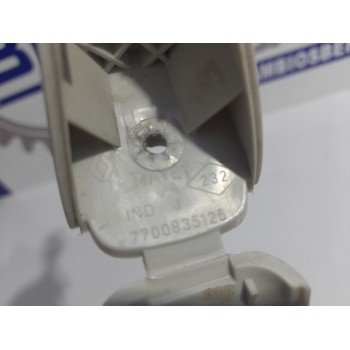 Recambio de asidero techo para iveco daily furgón 2.3 diesel cat referencia OEM IAM 7700835126  