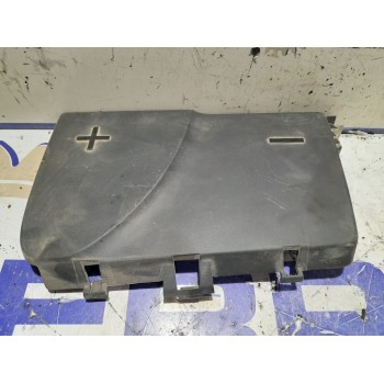 Recambio de tapa bateria para citroën c5 berlina 1.6 16v hdi fap referencia OEM IAM 9647467980  