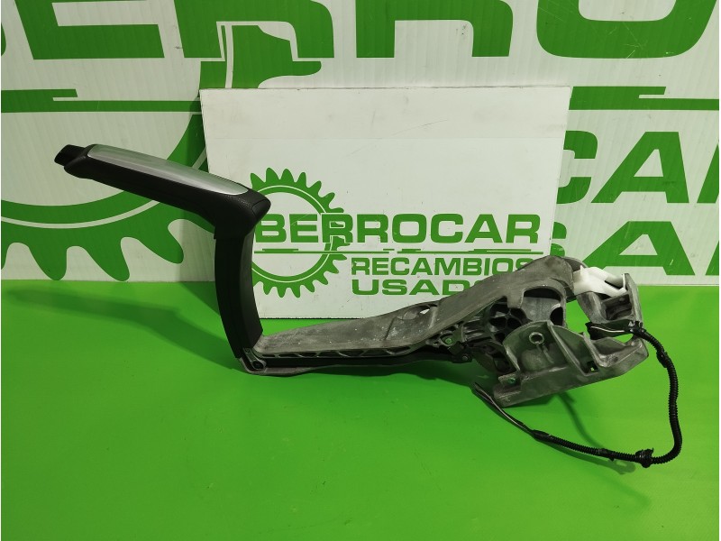 Recambio de palanca freno para ford focus turn. (cb8) 1.6 tdci cat referencia OEM IAM BV612780AF  