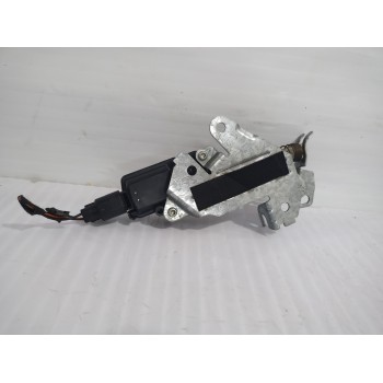 Recambio de motor cierre centralizado porton para ford fiesta (cbk) ambiente referencia OEM IAM 2S6T432A98AE  