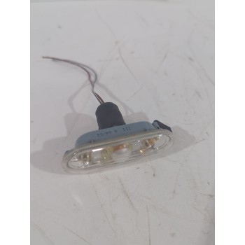 Recambio de piloto lateral izquierdo para volkswagen polo iv (9n_, 9a_) 1.9 sdi referencia OEM IAM 1J0949117  