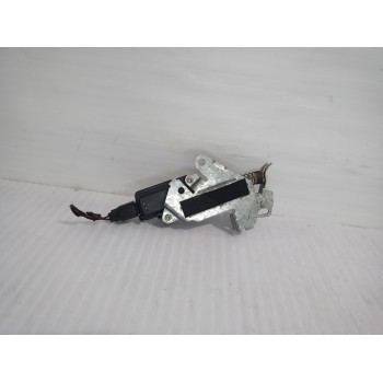 Recambio de motor cierre centralizado porton para ford fiesta (cbk) ambiente referencia OEM IAM 2S6T432A98AE  