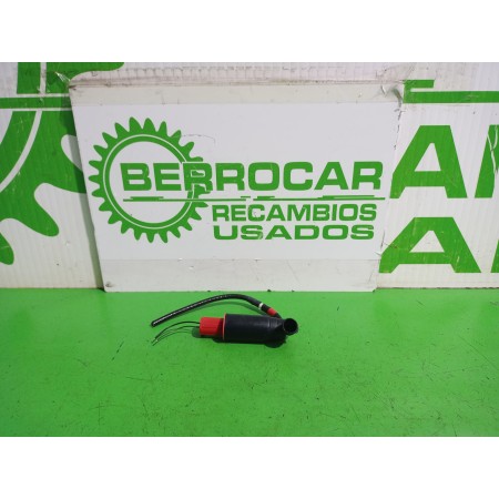 Recambio de bomba limpia para land rover freelander (ln) e targa referencia OEM IAM DMC100550  