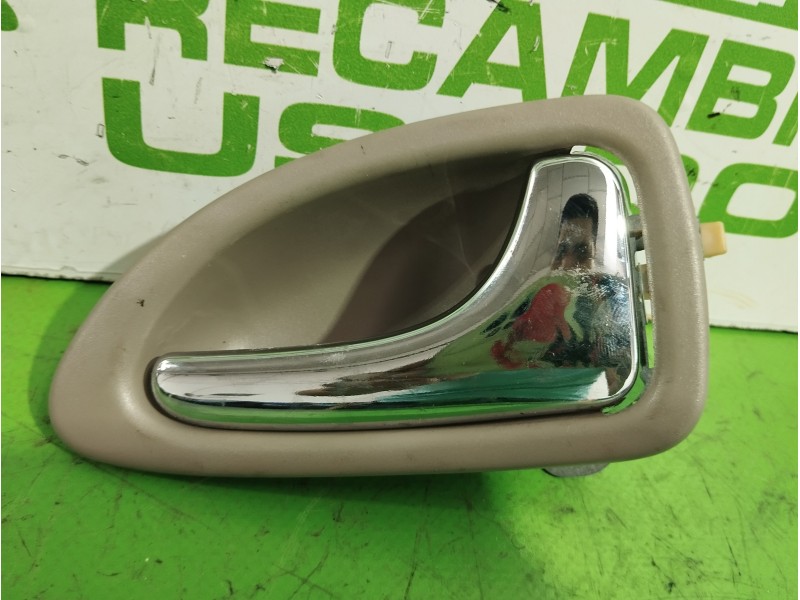 Recambio de maneta interior delantera derecha para volvo s40 berlina 1.6 cat referencia OEM IAM 30632696  