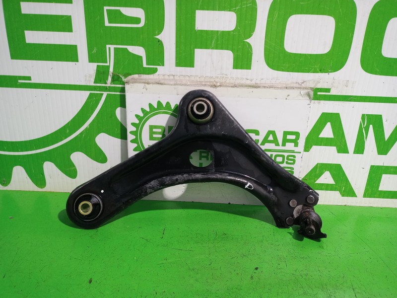 Recambio de brazo suspension inferior delantero derecho para peugeot 2008 (--.2013) allure referencia OEM IAM 9803286480  