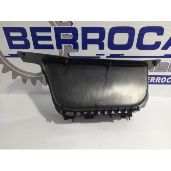 Recambio de moldura interior para iveco daily furgón 2.3 diesel cat referencia OEM IAM 5801869288  