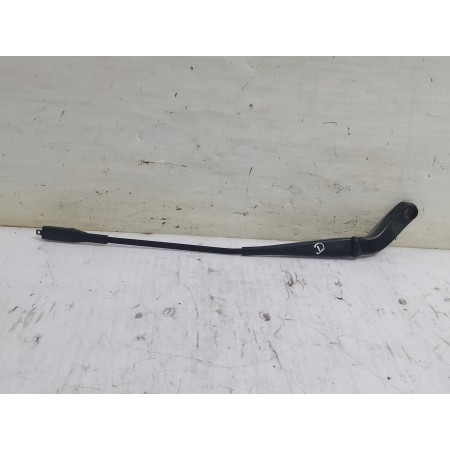 Recambio de brazo limpia delantero derecho para mercedes-benz clase a (w169) a 200 cdi (169.008) referencia OEM IAM A1698200240 