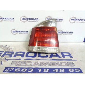 Recambio de piloto trasero izquierdo para opel vectra c berlina 2.0 dti referencia OEM IAM 13130643  