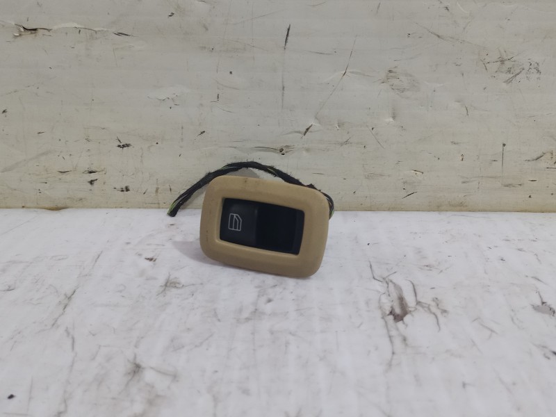 Recambio de mando elevalunas trasero izquierdo para mercedes-benz clase a (w169) a 200 cdi (169.008) referencia OEM IAM A2518200