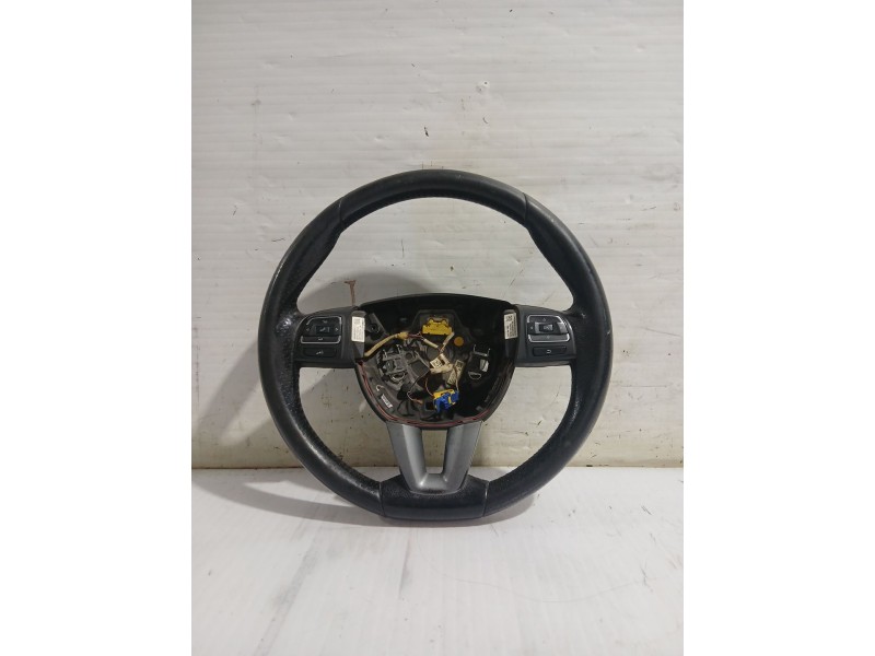 Recambio de volante para seat leon (1p1) 1.9 tdi referencia OEM IAM 3066822  