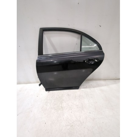 Recambio de puerta trasera izquierda para toyota avensis sedán (_t25_) 2.0 d-4d (adt250_) referencia OEM IAM 6700405110  