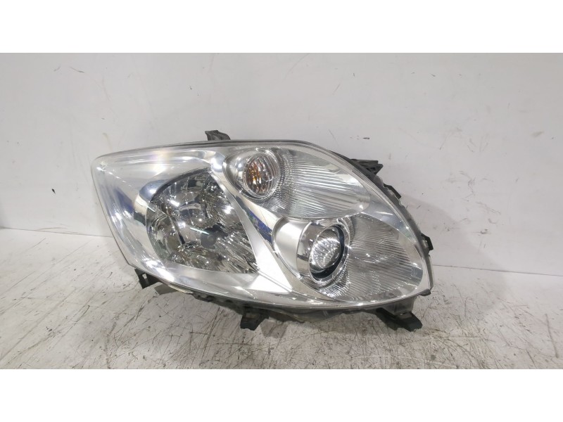 Recambio de faro izquierdo para toyota auris (_e15_) 1.6 (zre151_) referencia OEM IAM 8117002460  