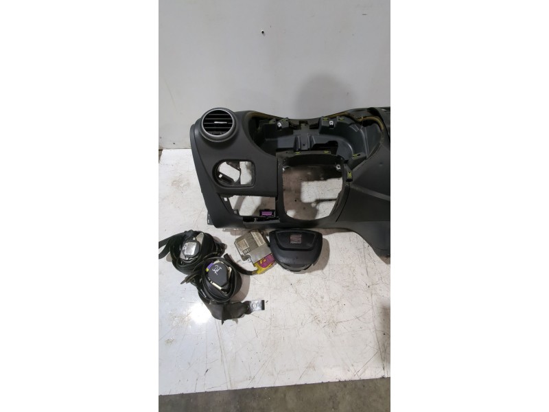 Recambio de kit airbag para seat leon (1p1) 1.9 tdi referencia OEM IAM 1P1857268  
