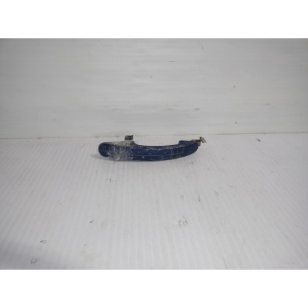 Recambio de maneta exterior delantera derecha para ford focus berlina (cap) trend referencia OEM IAM 1323272  