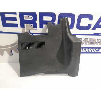 Recambio de moldura interior para iveco daily furgón 2.3 diesel cat referencia OEM IAM 5801544544  