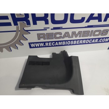Recambio de moldura interior para iveco daily furgón 2.3 diesel cat referencia OEM IAM 5801544544  