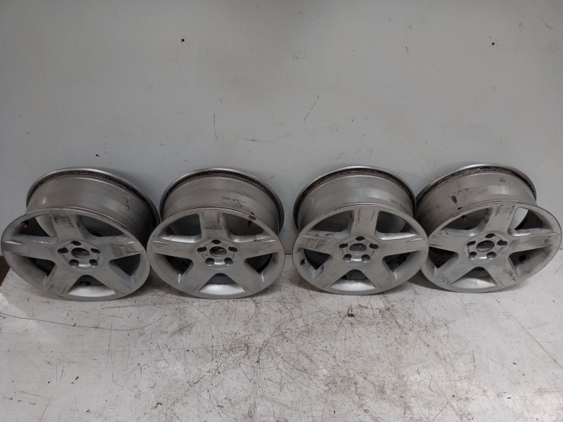 Recambio de juego llantas para audi a6 avant (4b5) 2.5 tdi quattro referencia OEM IAM 4Z7601025C  